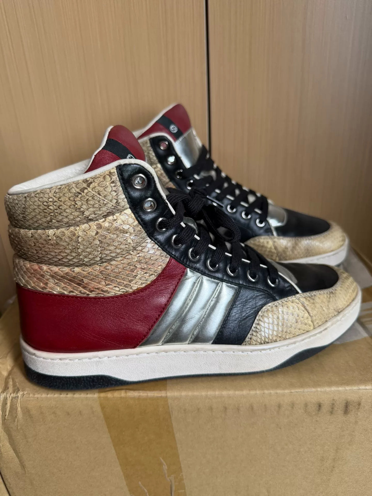 gucci snake print Panel Silver boots