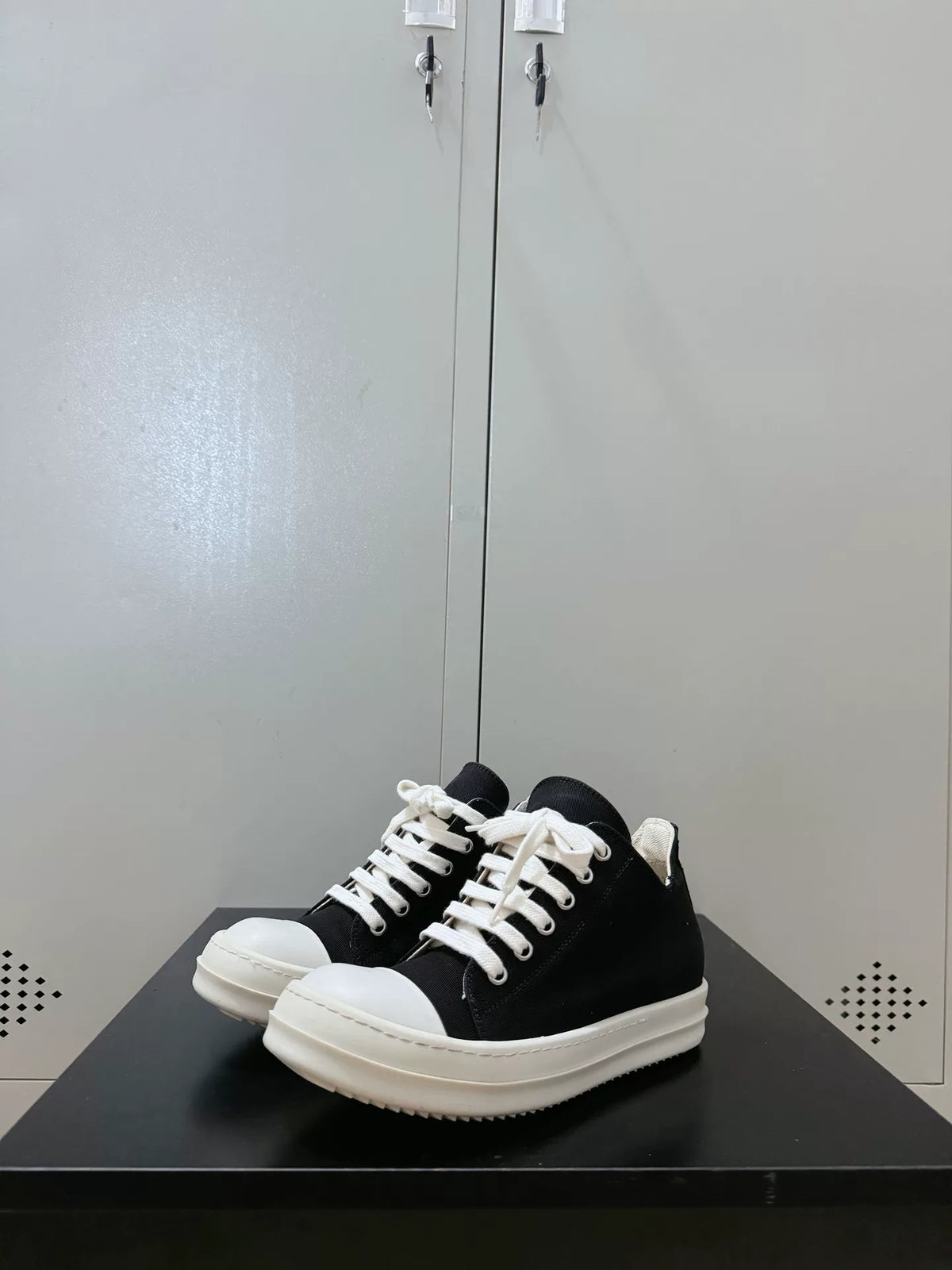 Rick Owens Drkshdw Logo Sneakers