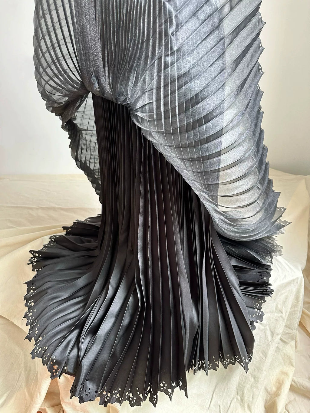 Issey Miyake mainline double-layer burnt distressed skirt