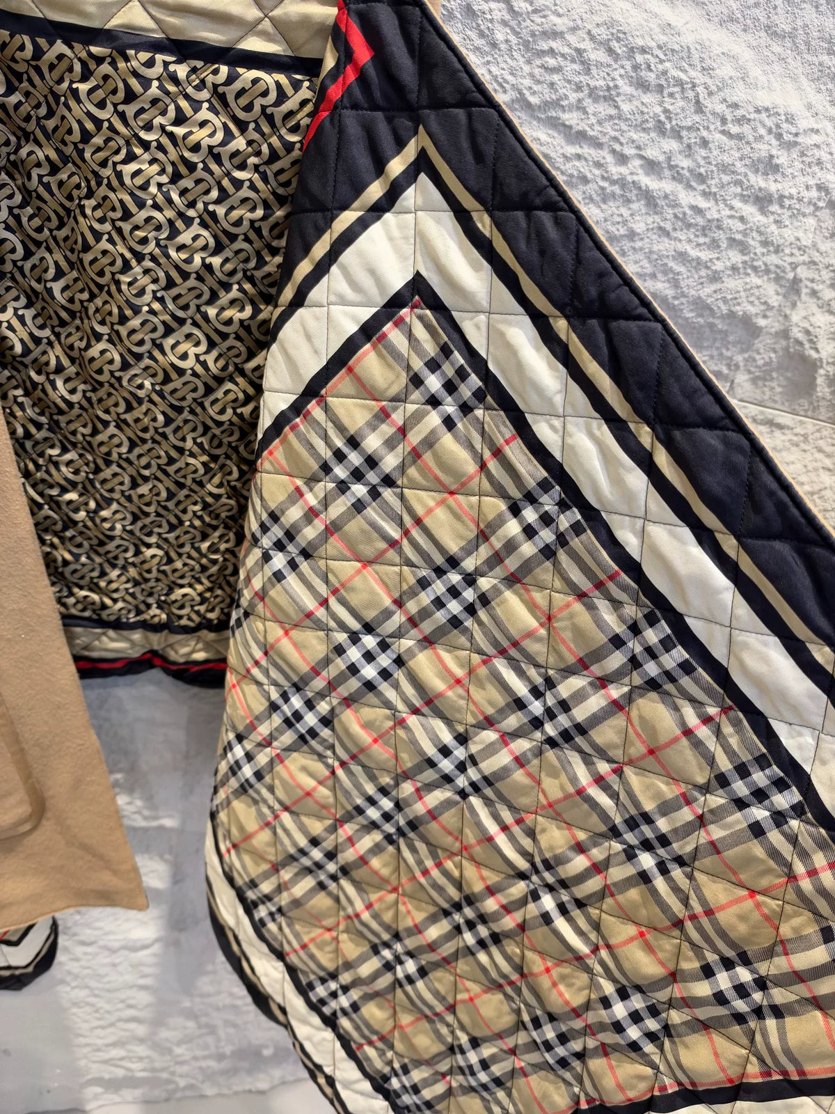 Burberry Camel Plaid Wool Cashmere Cape