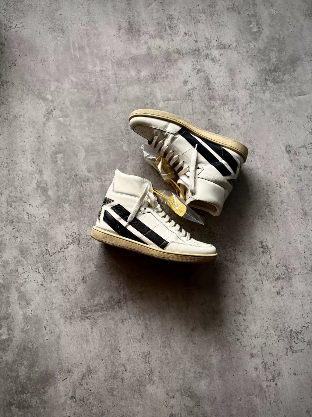 Saint Laurent Paies 16AW White Black Star Stud High-Top Sneakers by Hedi Slimane