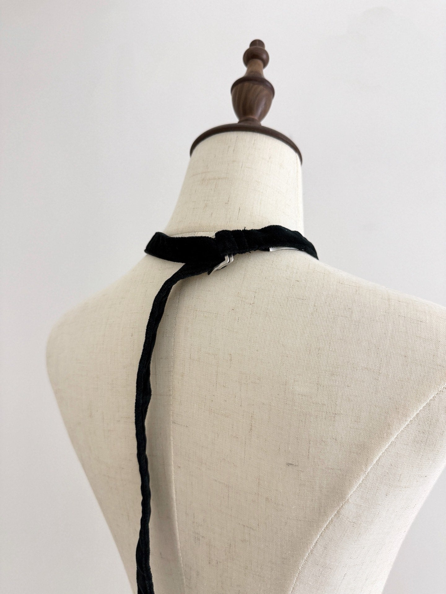 Comme Des Garcons Metal Stud Beaded Tie Black - Devines