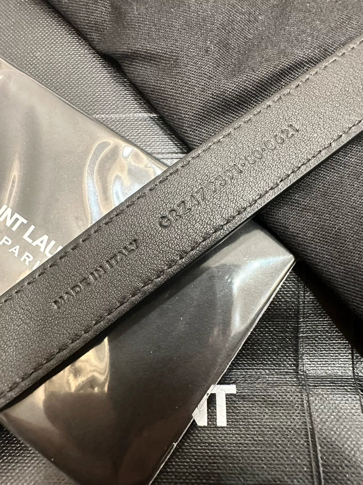 Saint Laurent Silver Oval-Buckle Leather Belt