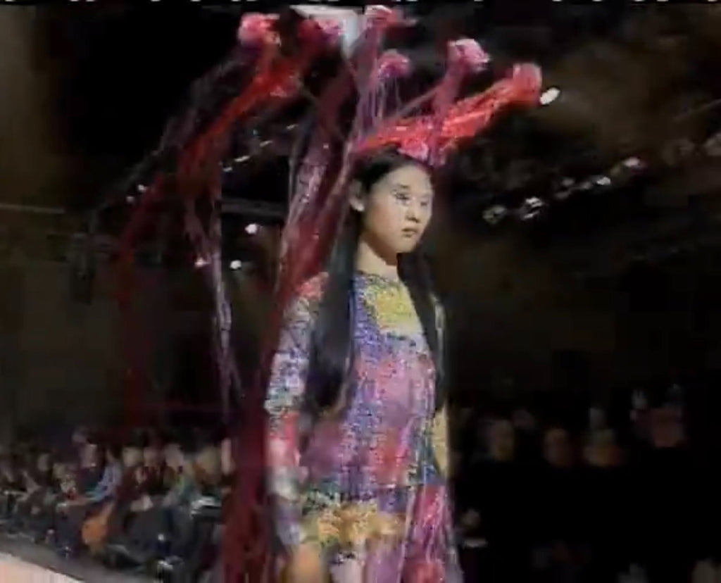 Walter Van Beirendonck Runway Print W Lt 1997-1998 Silver Slogan Kiss Vintage The Future Dress