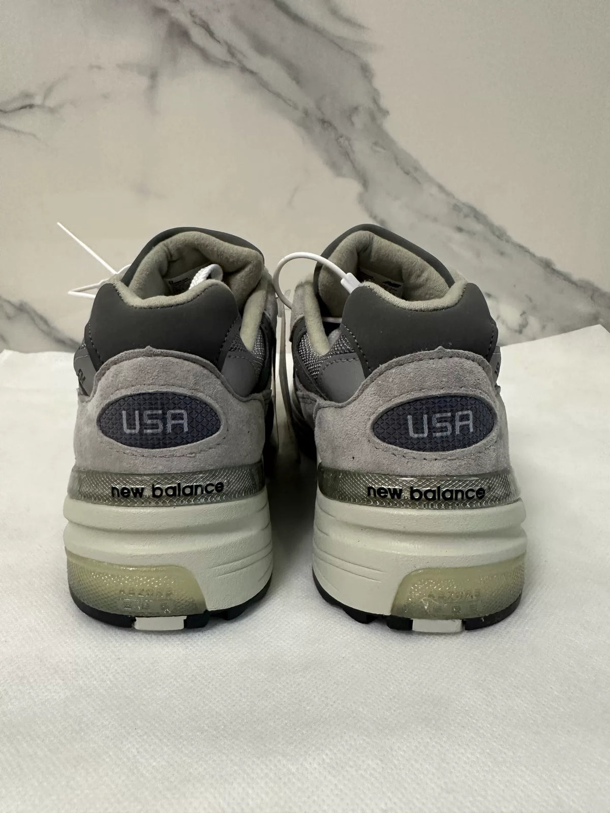 New Balance 992 M992GR Grey Suede Mesh Sneakers