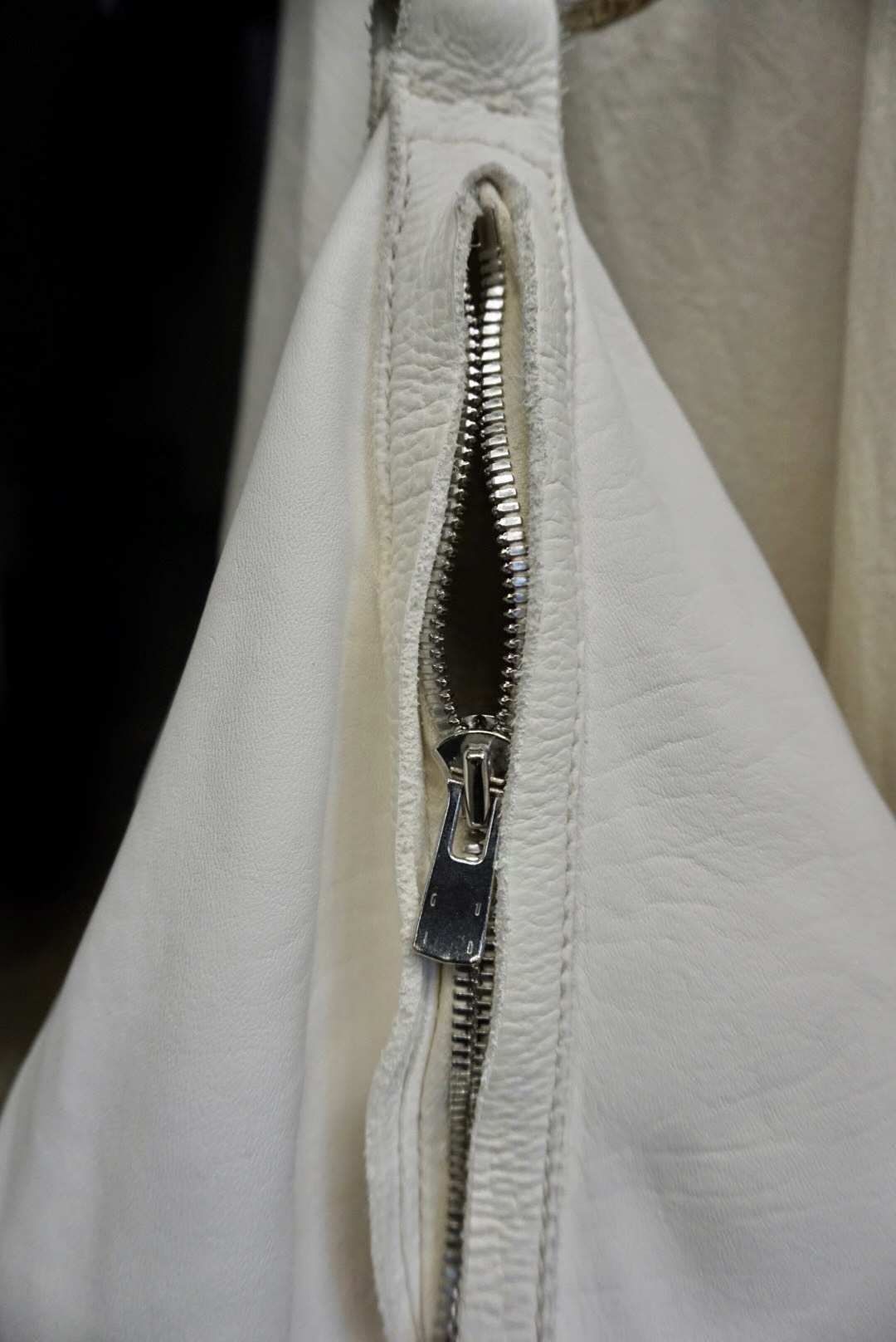 Guidi White G9 Cone Hand Horsehide Tote Bag