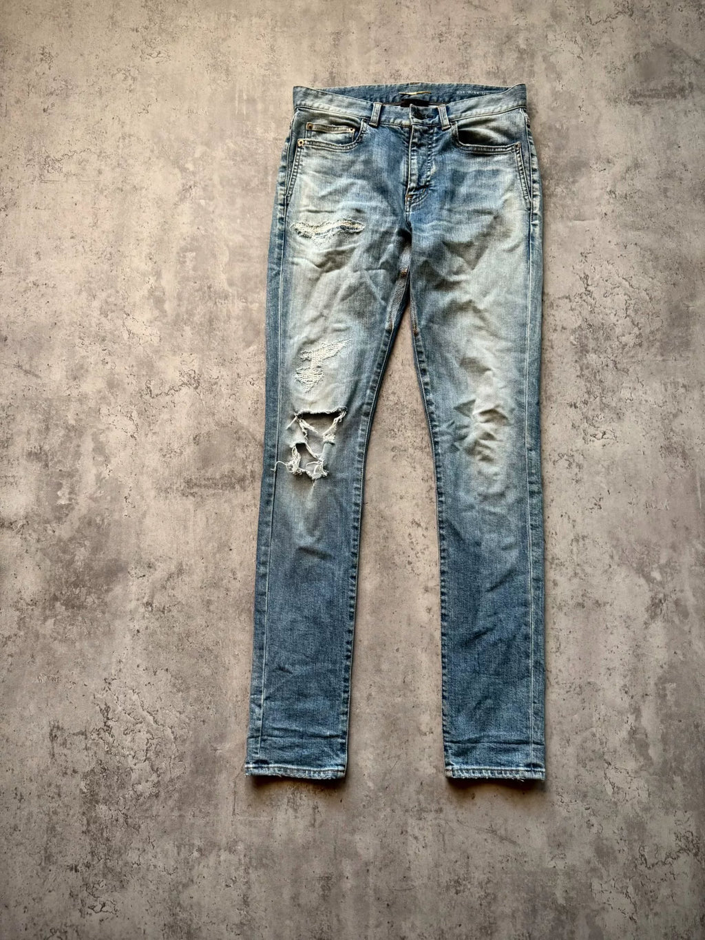 Saint Laurent Paris 18SS D05 Blue Washed Distressed Denim Jeans