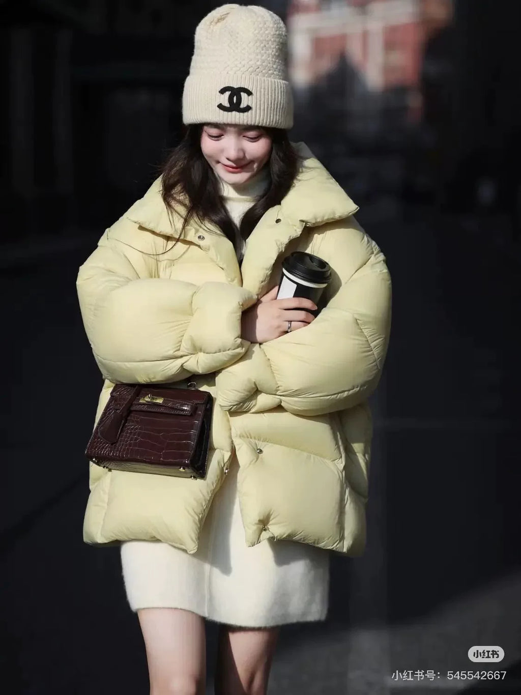 Chanel Off-White Pineapple Double C Cashmere Beanie