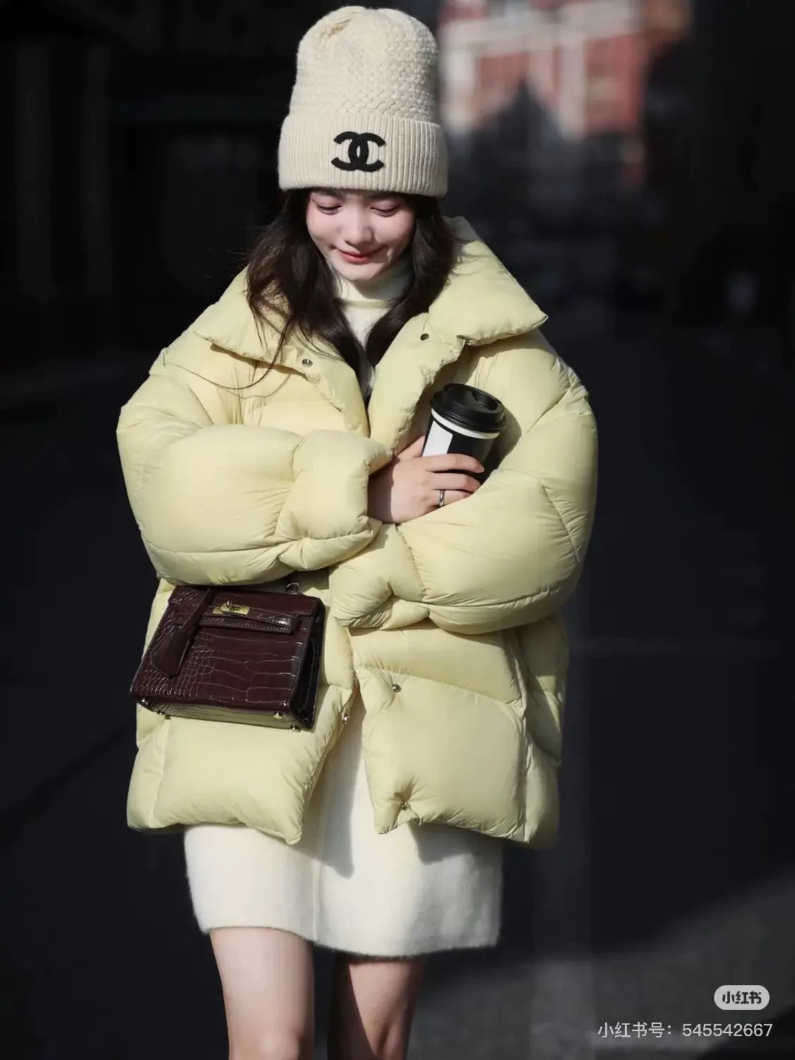 Chanel Off-White Pineapple Double C Cashmere Beanie