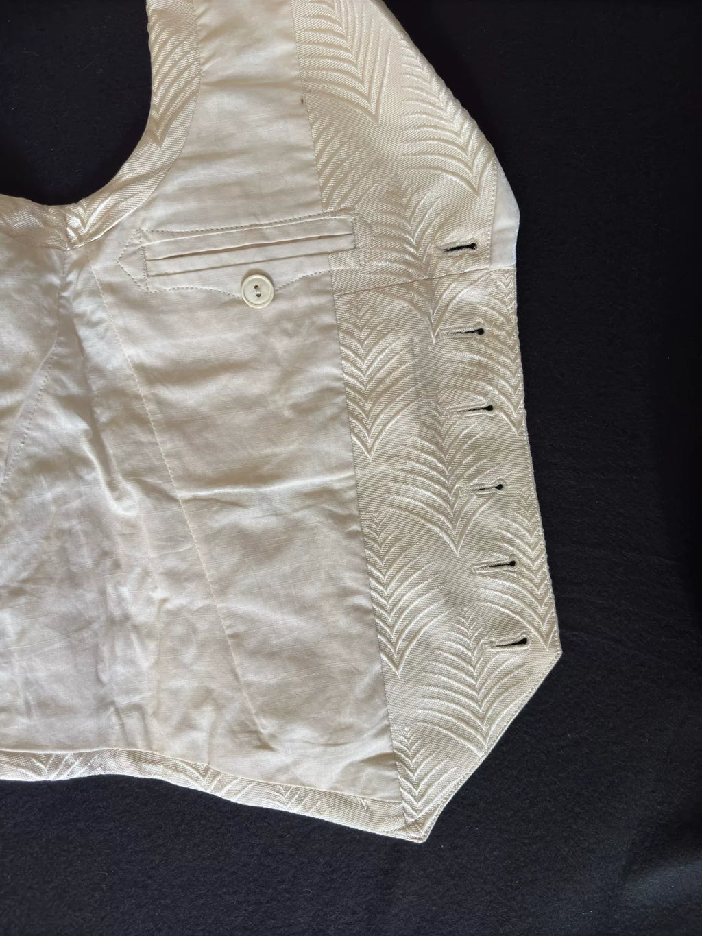 Number Nine 09SS Medieval Court White Button Silk Vest