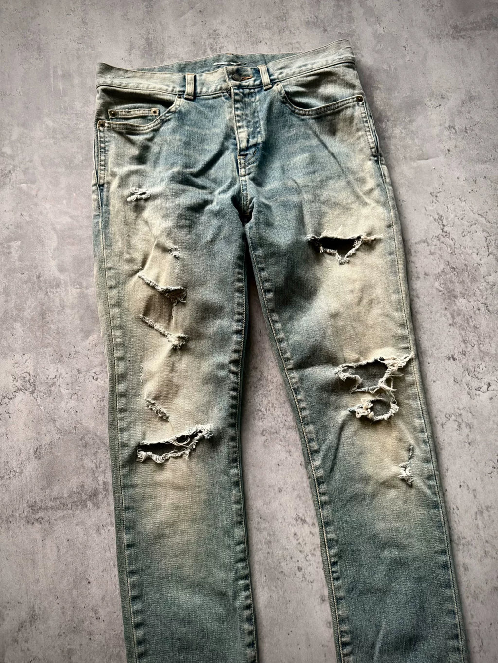 Saint Laurent Paris 18AW D02 Blue Washed Distressed Denim Jeans